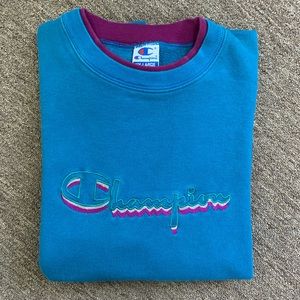 •Vintage• Champion Spellout Crewneck Sweater